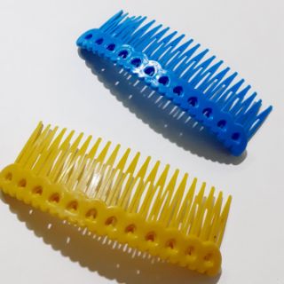 Lược cài tóc mái hình trái tim12.5cm (được chọn màu)