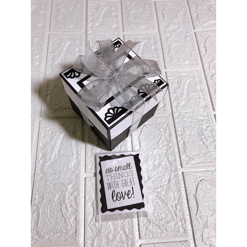 Hộp quà love box 1 lớp (tặng in 15 ảnh)