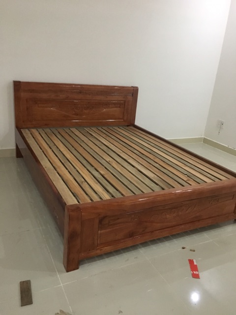 Giường gỗ giá rẻ
