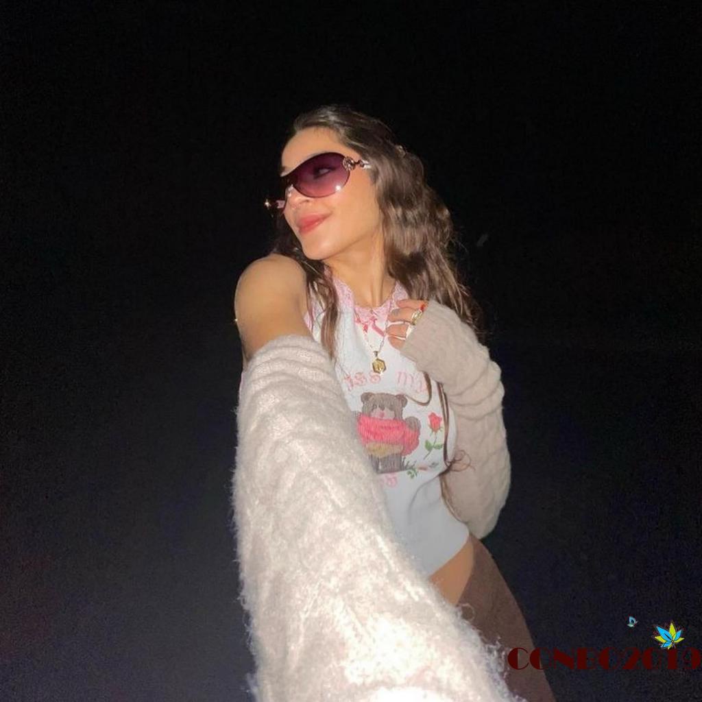 Áo Tank Top Không Tay Cổ Tròn Phối Ren Họa Tiết Gấu Hoạt Hình Thời Trang Mùa Hè Cho Nữ