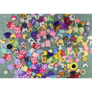 Combo 50 charm các loại cỡ 1-4cm 150k dùng để trang trí slime ,ốp điện thoại....
