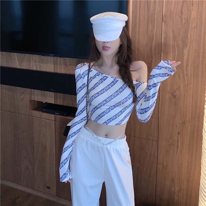 Áo thun tay dài hở vai thiết kế quyến rũ cho nữ