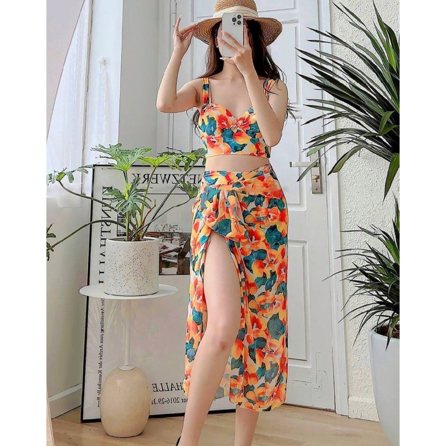 Bikini Nữ Hai Mảnh ComBo 3 Món, Đồ Bơi Đi Biển Hai Mảnh Kèm Khăn Voan Họa Tiết Sang Đẹp Binsports BHV165 Hoa Cam