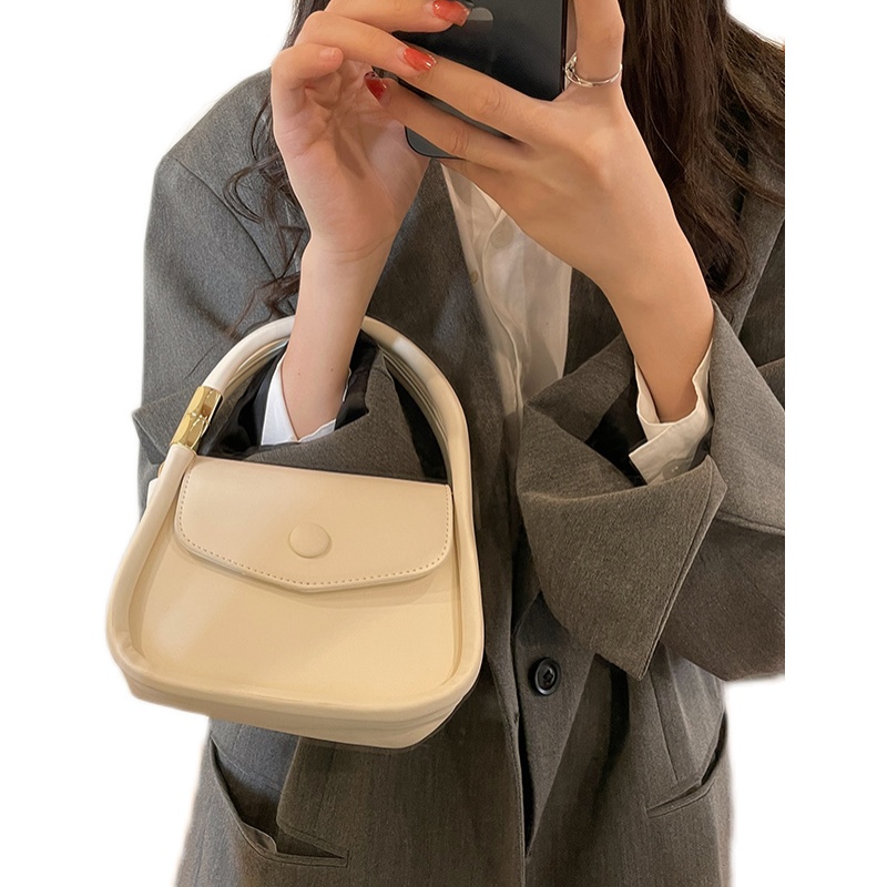 Túi Xách Nữ Kiểu Dáng Thời Trang Cá Tính