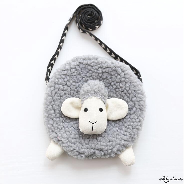 Túi đeo chéo hình cừu dễ thương cho bé gái