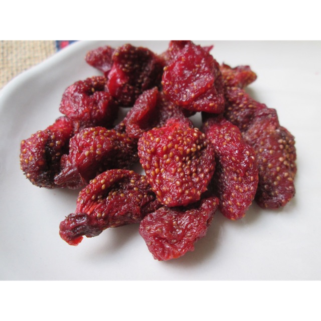 Dâu tây sấy - 200gr