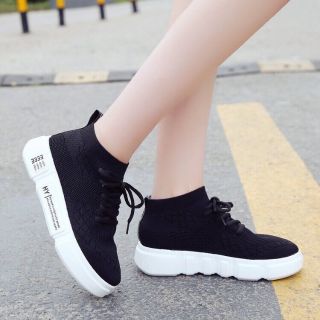 Combo 2 đôi giày thể thao