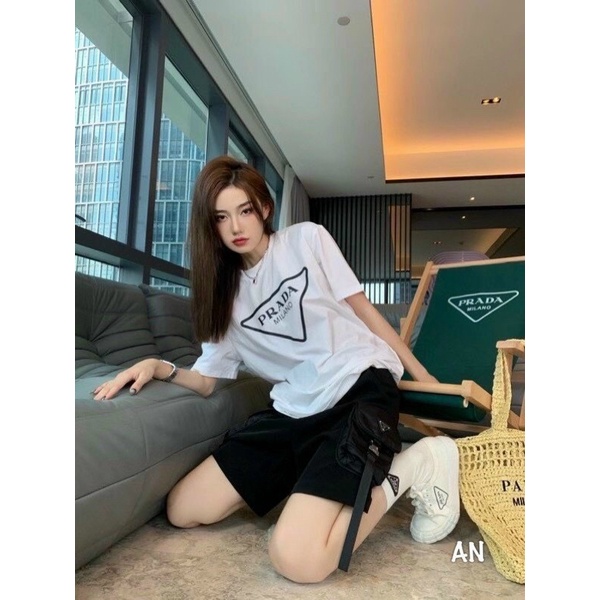 Xả hàng - Áo phông form rộng in logo, Áo thun dáng dài dấu quần AP1219 - Nhinhi Shop