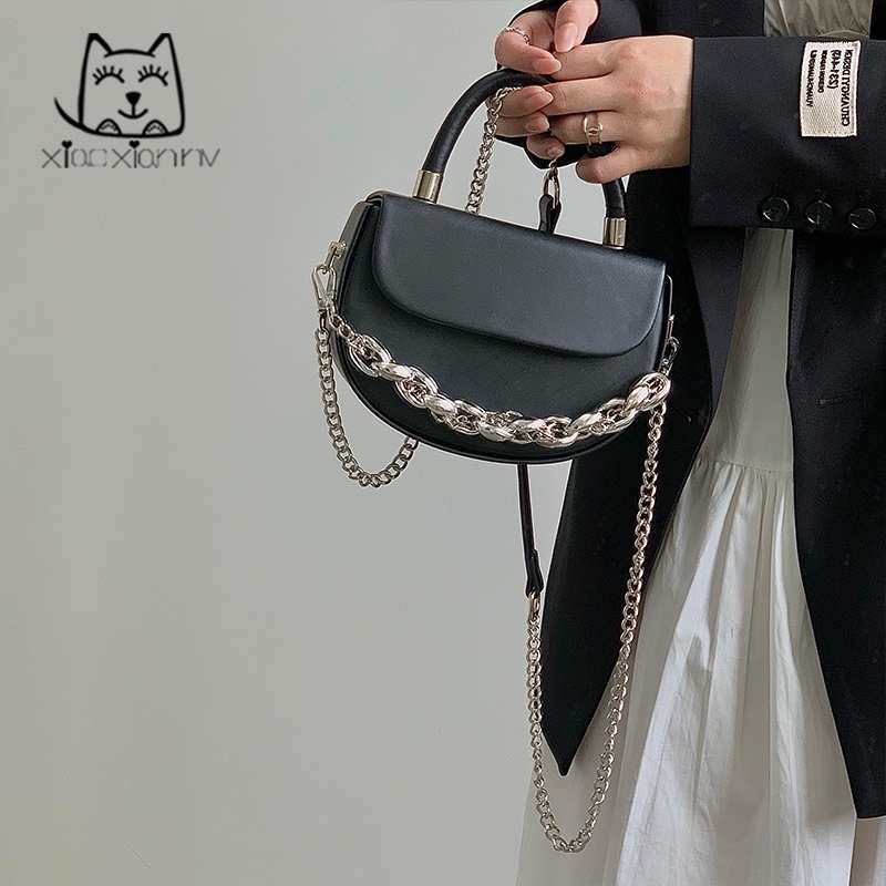 Túi Đeo Chéo Hình Vuông Cỡ Nhỏ Phối Dây Xích Thời Trang Xuân Hè 2022