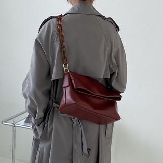 New large-capacity soft leather women's bags, all kinds of acrylic matching shoulder-wear designs