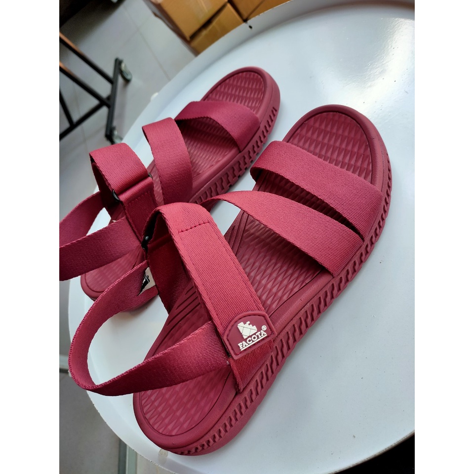 Giày sandal nữ học sinh đi học siêu nhẹ, siêu êm chân , màu đen , đỏ,  Nk04 ,size 35-39