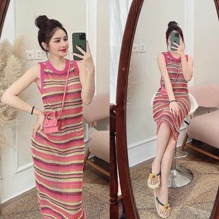 Váy len kẻ sát nách xinh xẻo