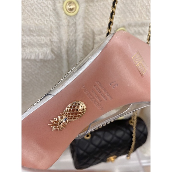 Giày cao gót mũi nhọn trong suốt có quai thương hiệu Aquazzura cao cấp