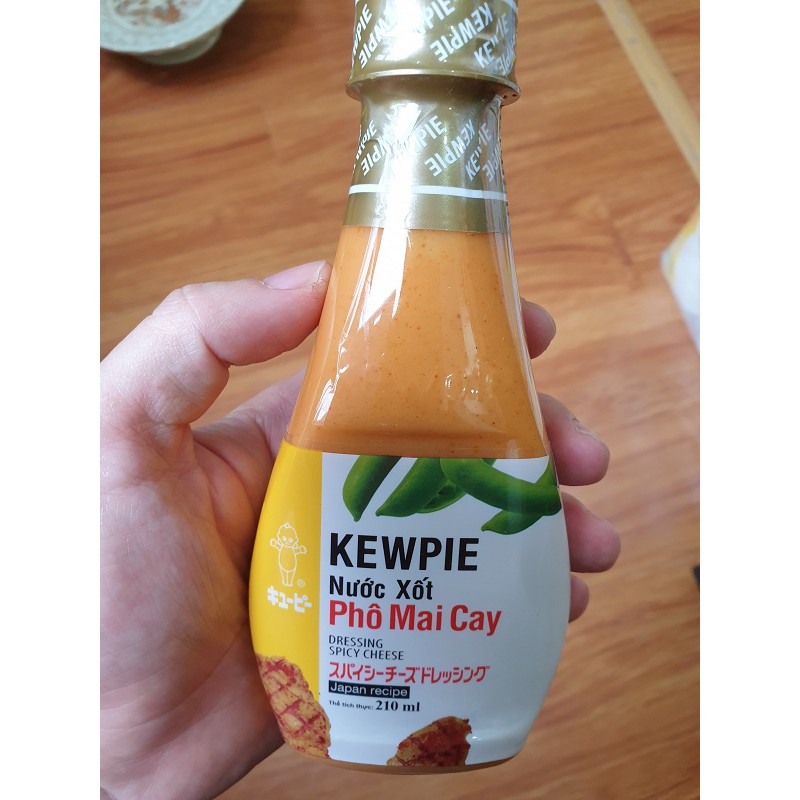 Nước xốt phô mai cay Kewpie chai 210ml