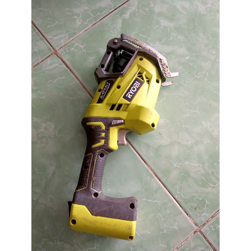 Cưa kiếm Ryobi Katana 12v