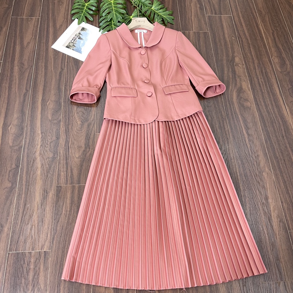 Set vest kèm chân váy công sở. Vest kèm chân váy xếp ly cao cấp EMVY S15