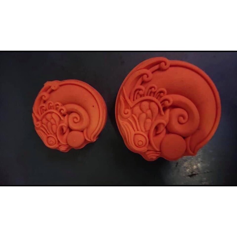 Khuôn trung thu rồng trơn 75/150g
