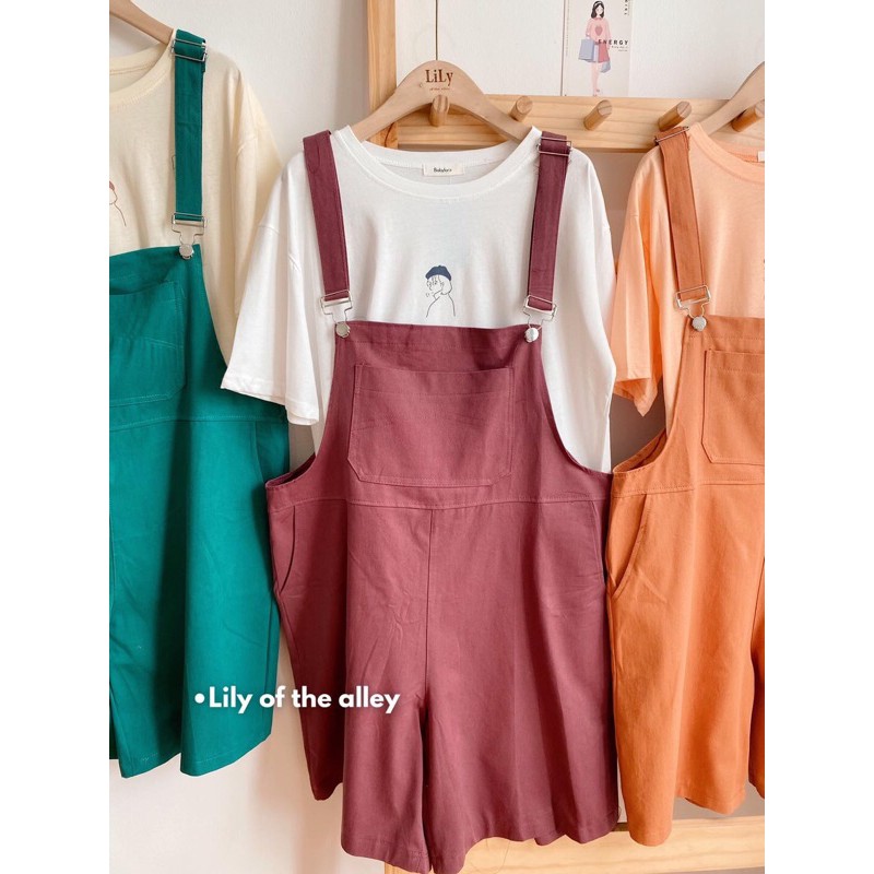 Quần short yếm túi ngực oversize