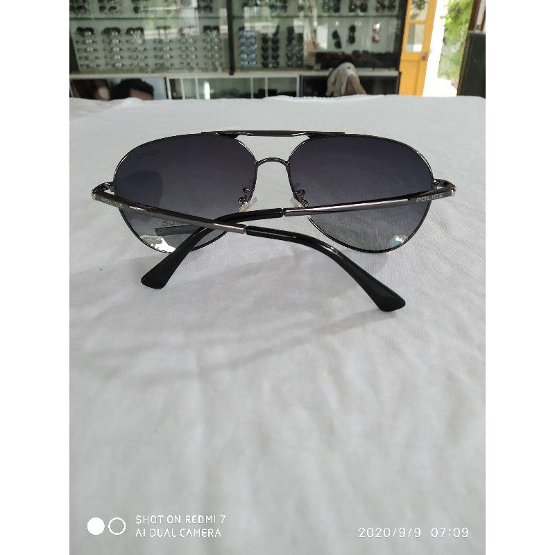 Kính mát polarized police của Italy
