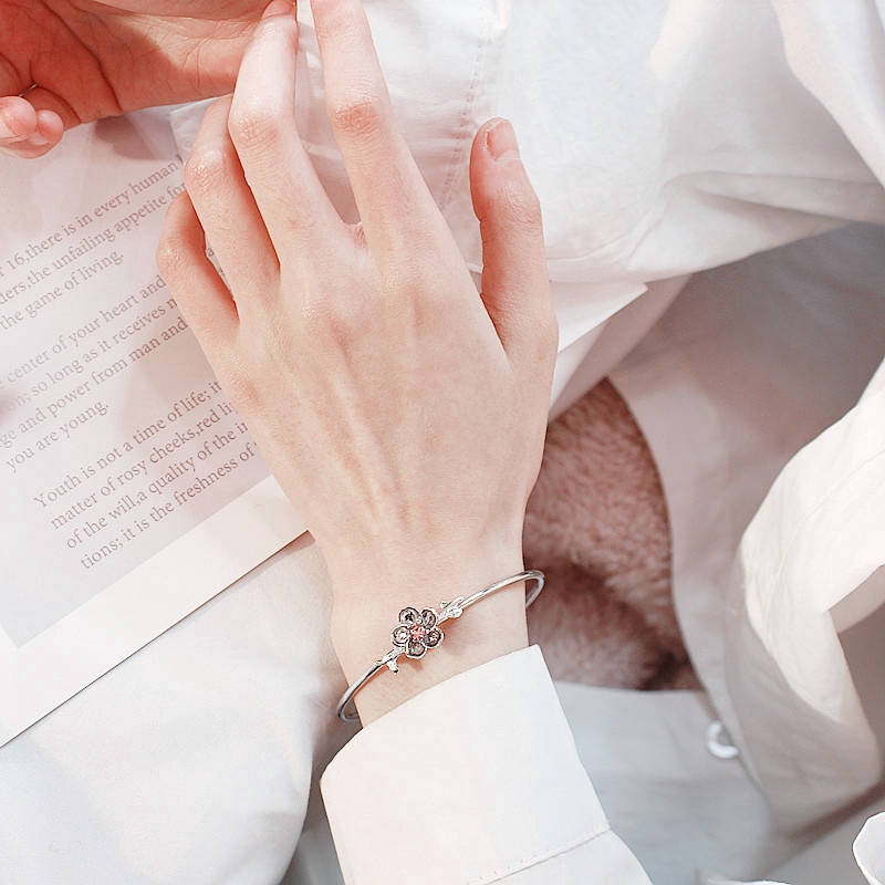 Vòng Đeo Tay Xi Mạ BạC HìNh Hoa ĐíNh Đá LấP LáNh