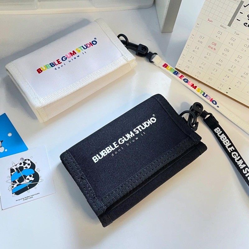 Ví Ngắn có dây đeo Cổ - by Bubble Gum Studio