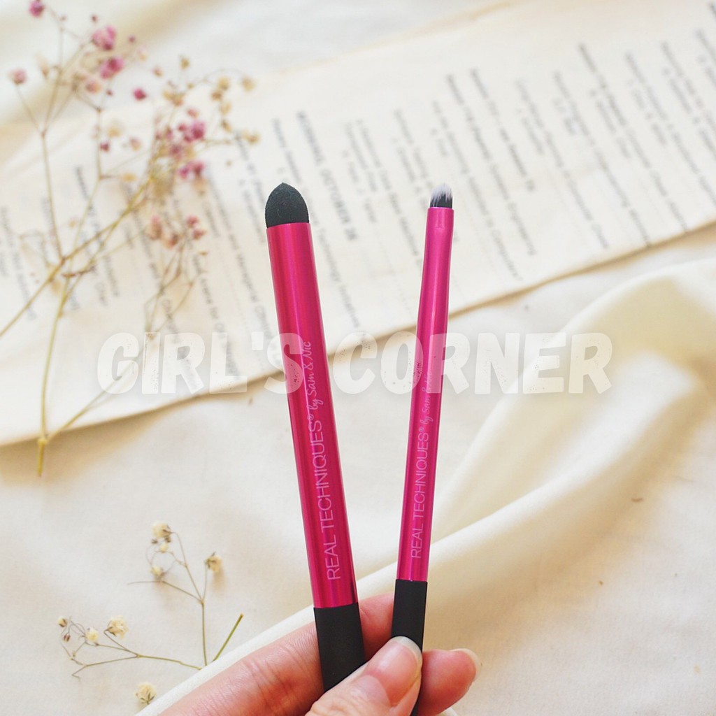 Set cọ môi Real Techniques Lip Colour and Blur Brush