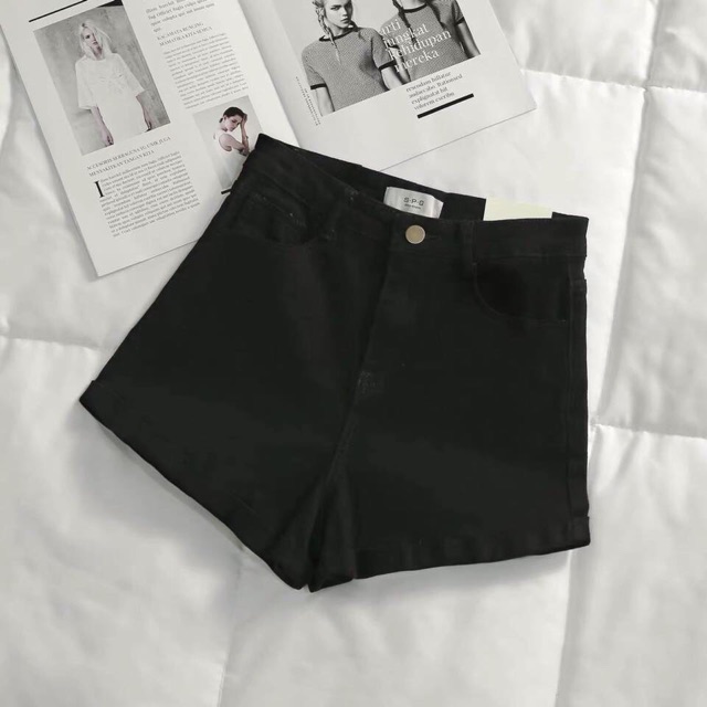 Quần short kaki lật lai