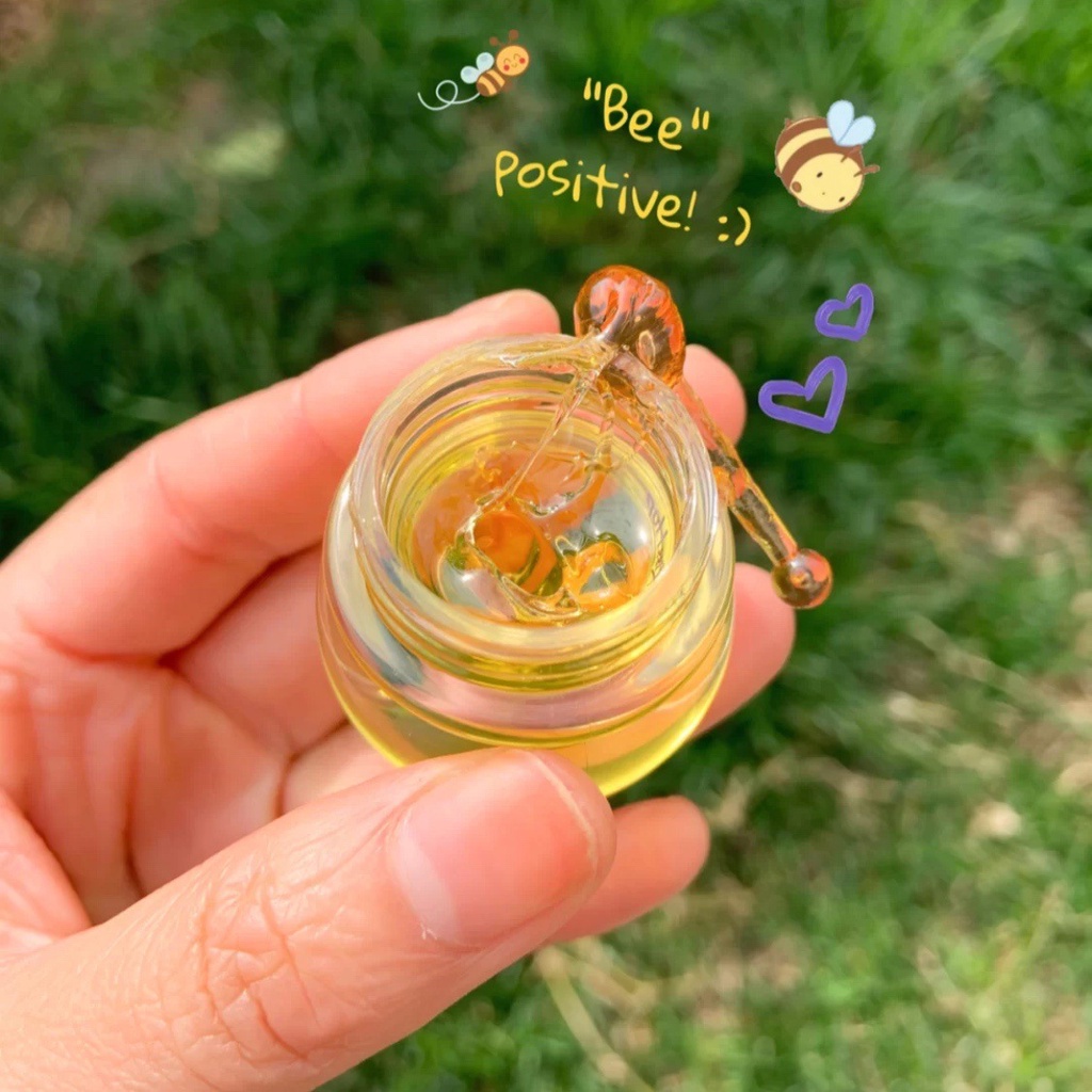 Mặt nạ môi dưỡng ẩm tẩy tế bào chết chống khô môi Mật ong