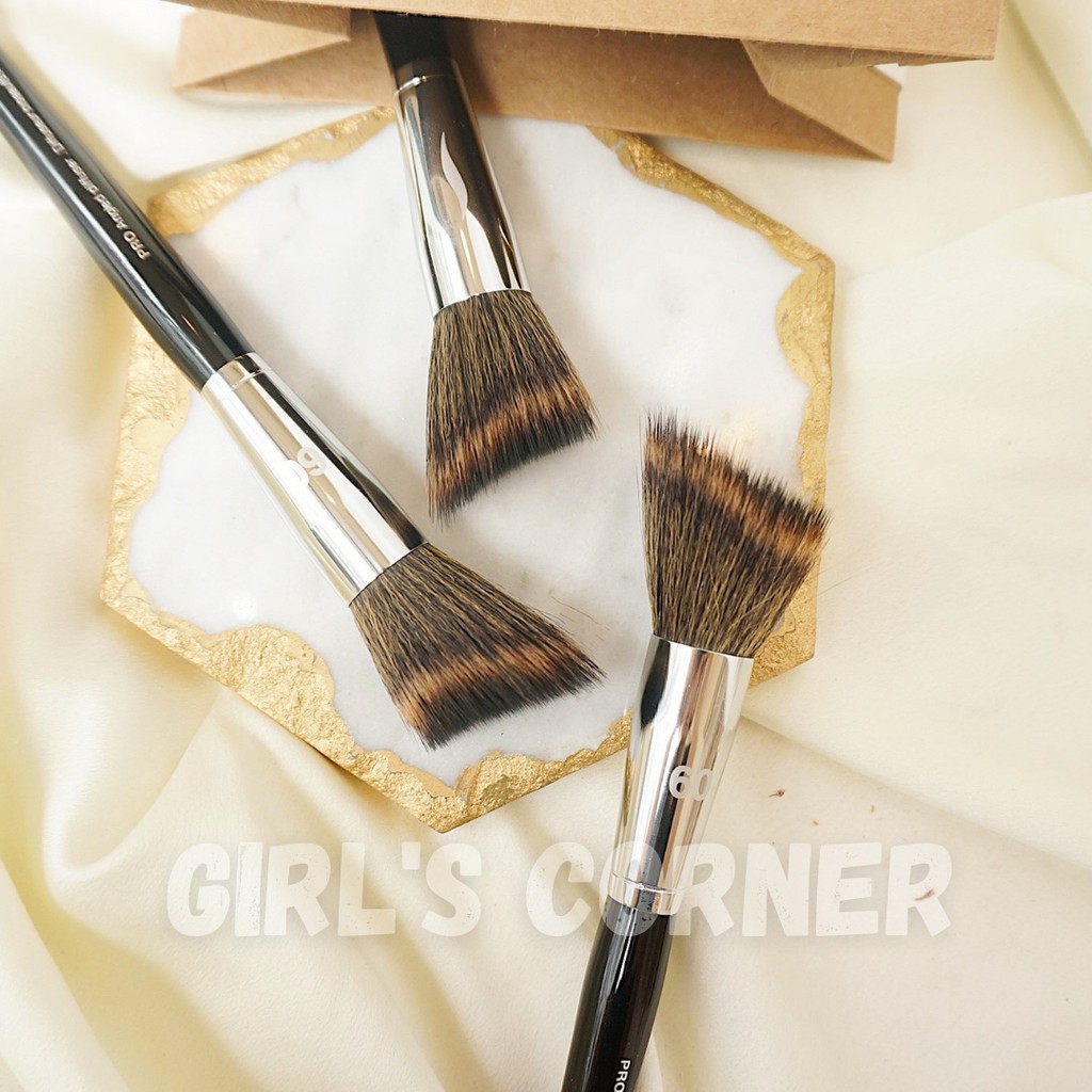 Cọ má hồng - khối Sephora Angled Diffuser Brush 60