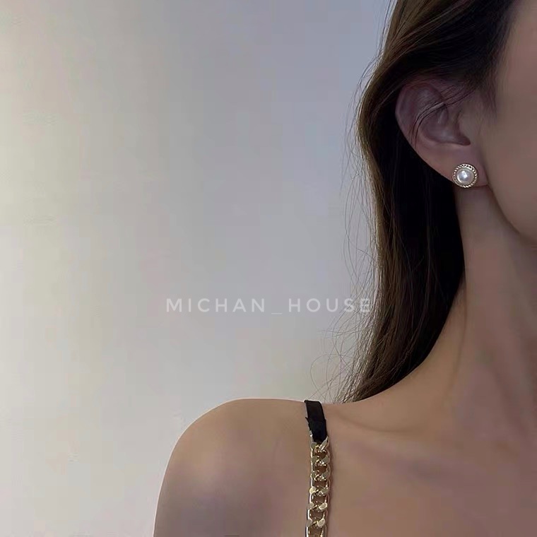 Hoa tai ngọc trai nhân tạo, hoa tai kết hợp váy cưới áo dài đơn giản