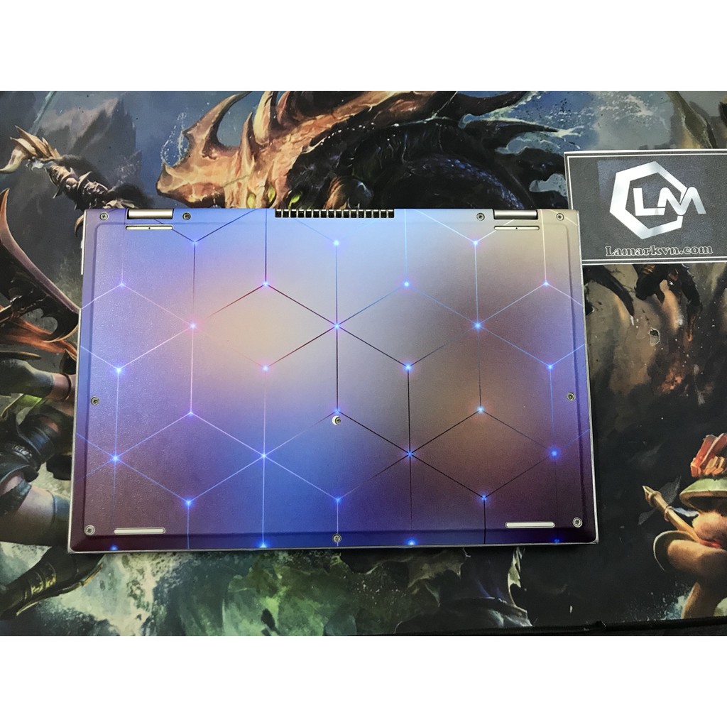 Skin laptop macbook hình 3D tím