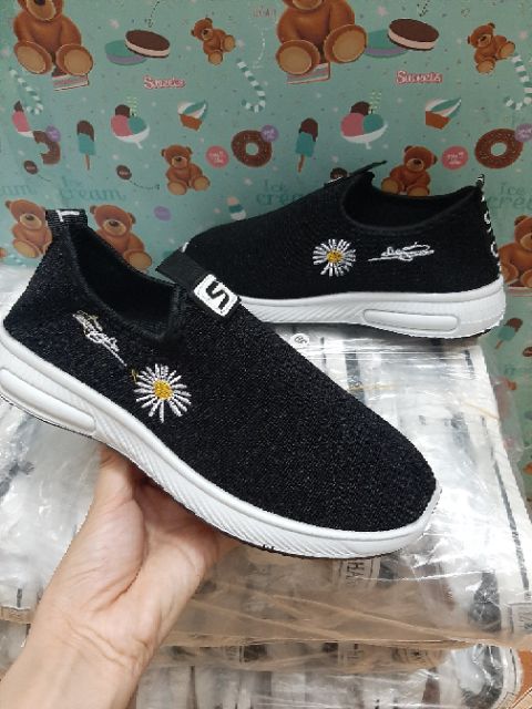 Thanh lý Giày lười đi bộ nhiều mẫu hình bên | BigBuy360 - bigbuy360.vn