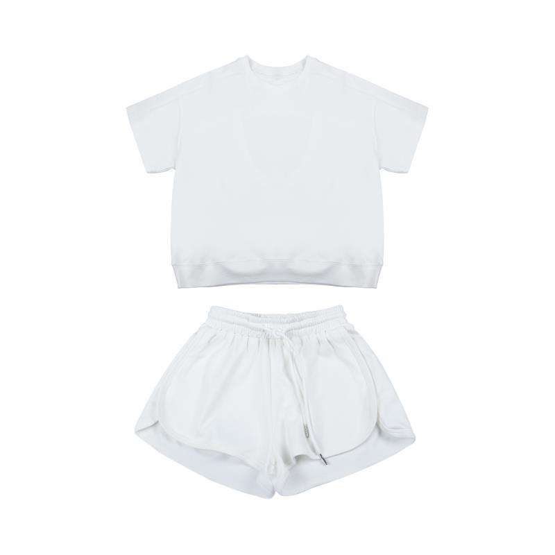 Bộ Đồ Thể Thao Hai Mảnh Áo Hai Dây Phối Quần Short Dáng Rộng Thoải Mái Phong Cách Phương Tây Thời Trang Xuân Hè Cho Bạn Gái