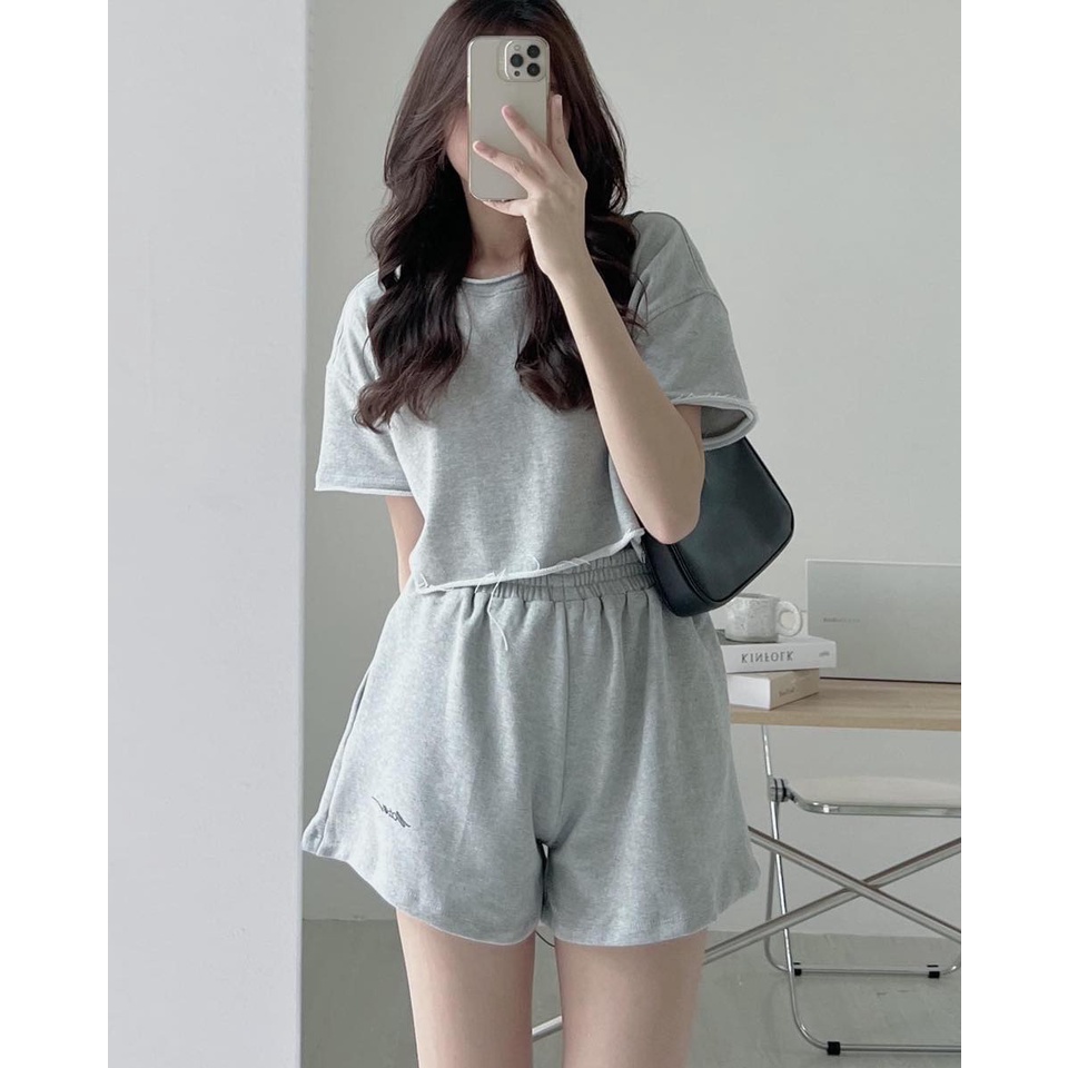 Set bộ thể thao thêu logo