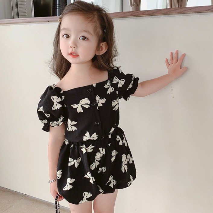 Bộ Áo Cổ Vuông In Họa Tiết + Quần Short Thời Trang Mùa Hè Cho Nữ