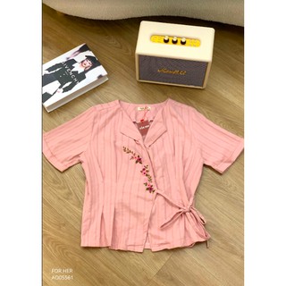 Áo đắp chéo thêu hoa AO0556
