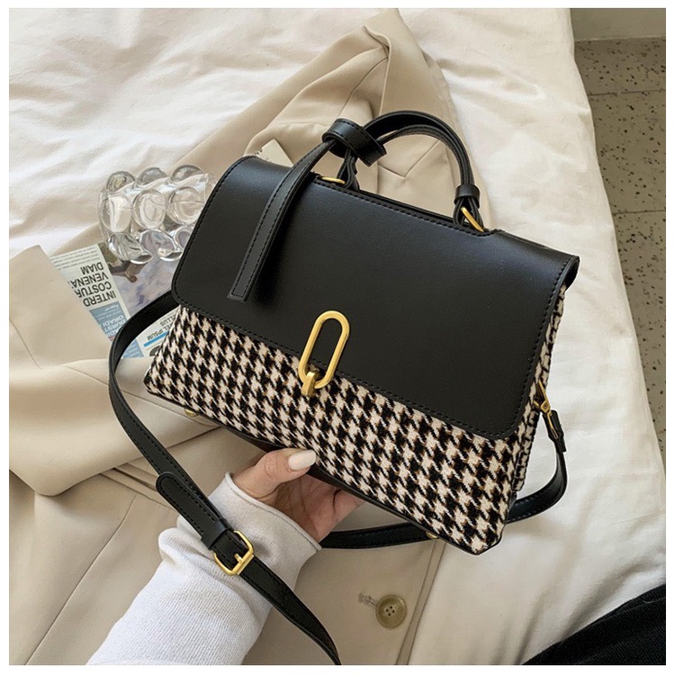 Túi xách đeo chéo nữ thời trang giá rẻ đẹp đi chơi phong cách hàn quốc dễ thương cute DC504