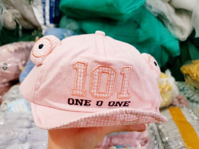 Sale !!! MŨ CÓ TAI IN SỐ 101 CHO BÉ(5M-1.5Y) (1084 )