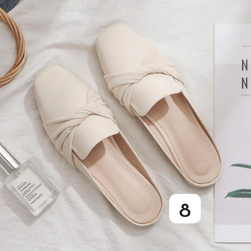 Giày sục siêu xinh ❤ | BigBuy360 - bigbuy360.vn