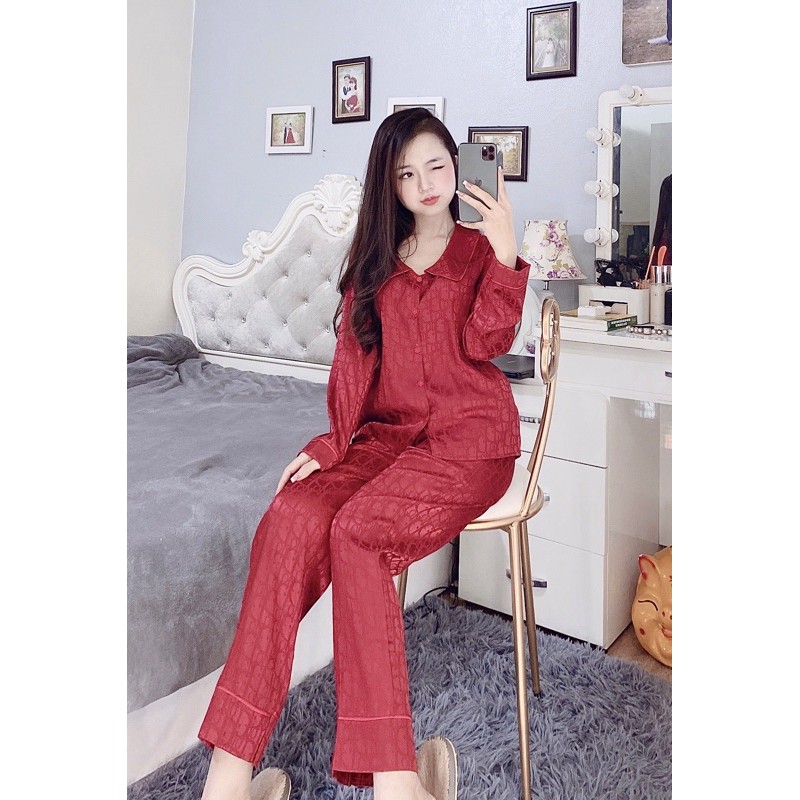 Bộ Pijama Lụa Gấm Cổ Mới Dài Tay