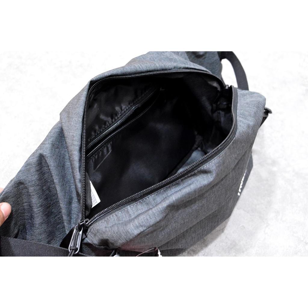 Túi bao tử đa năng TNF Sling Bag | BigBuy360 - bigbuy360.vn