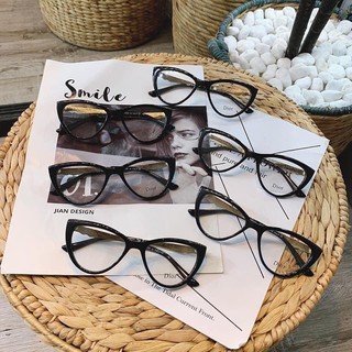 [HOT TREND] Kính mắt mèo Dior