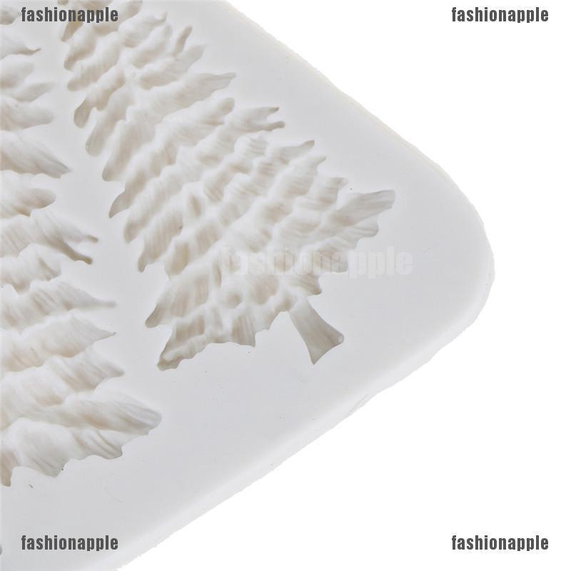 Khuôn Làm Bánh Hình Cây Thông Giáng Sinh