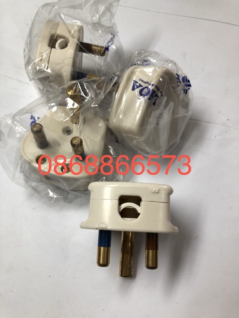 Phích cắm 3 chấu PUKR LiOA tiêu chuẩn Châu Âu kiểu Anh chân cắm tròn