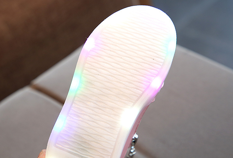 Phim hoạt hình LED phát sáng giày nữ đế mềm