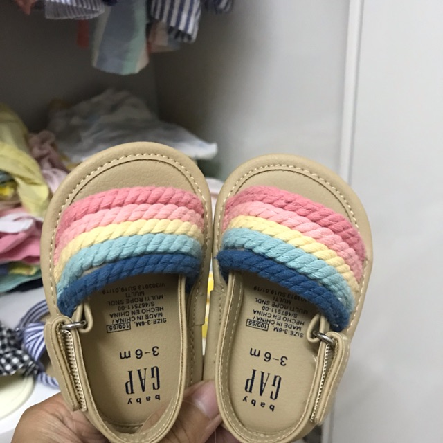 dép gapkid size 3-6mth