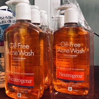 Sữa rửa mặt neutrogena