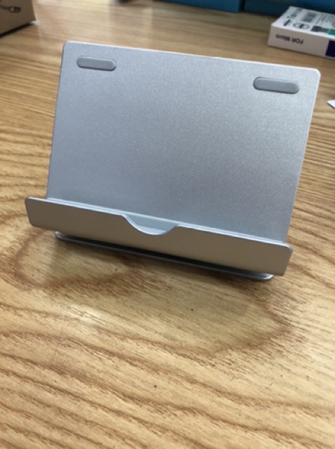 đỡ điện thoại để bàn kim loại | BigBuy360 - bigbuy360.vn