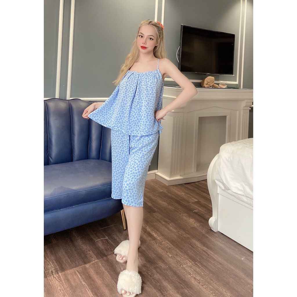 Đồ Bộ Mặc Nhà VAYO, Bộ Lửng Đồ Mặc Nhà Áo Hai Dây Xếp Ly Ngực Đẹp Vải Lụa Mát Thời Trang Nữ Có Túi Dưới 65kg | BigBuy360 - bigbuy360.vn