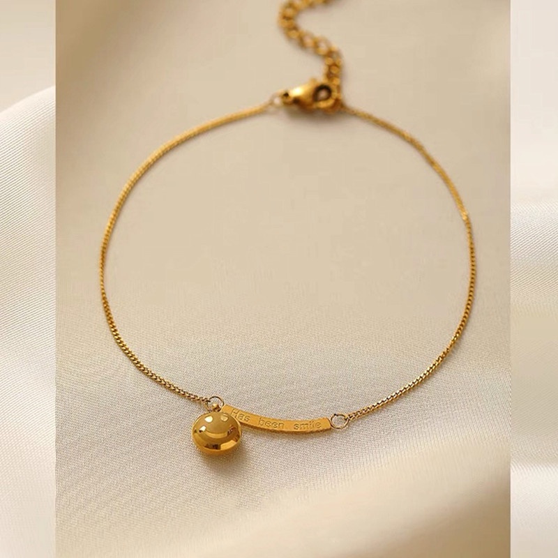 Lắc chân titan mạ vàng 18K gắn mặt cười kiểu dáng sang trọng chất lượng cao